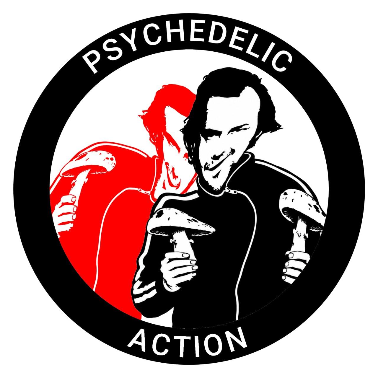 Adesivo circolare Antifascist Action style. La scritta dice: PSYCHEDELIC ACTION

All'Interno del cerchio, ci sono due "Guerrilla Jack", uno rosso e uno nero, che tengono in mano due grossi funghi. 

I soggetti sono deformati, per dare l'idea di allucinazione.